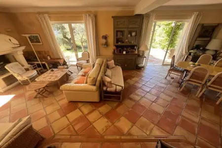 Villa 3 chambres avec piscine et vue mer à La Croix-Valmer : photo 8