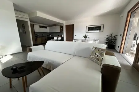 Casa Rosy : appartement vue lac de Côme à Colico, piscine : photo 18