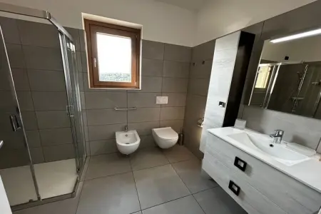 Casa Rosy : appartement vue lac de Côme à Colico, piscine : photo 27