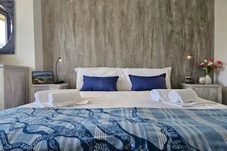 638744, Appartement de vacances à Dorio avec piscine : photo 17