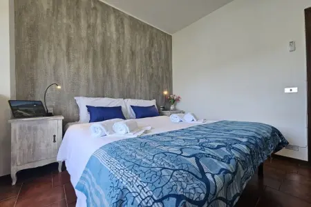 638744, Appartement de vacances à Dorio avec piscine : photo 18