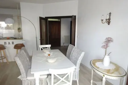 255421, Maison de vacances à Cipressa avec piscine : photo 17