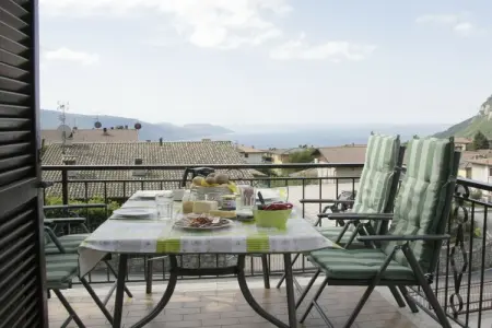 Maison de vacances à Tignale, 2 chambres, proche du centre et des restaurants : photo 3