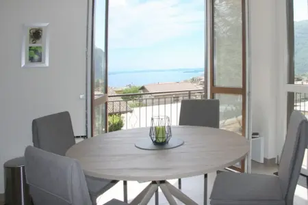 Maison de vacances à Tignale, 2 chambres, proche du centre et des restaurants : photo 9