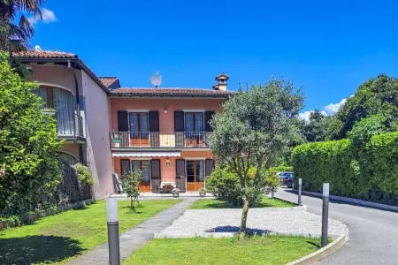 Maison à Cannobio, 2 chambres, terrasse couverte et barbecue : photo 10