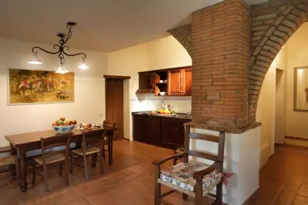 378614, Armenicaca sur le domaine Il Lebbio : photo 14
