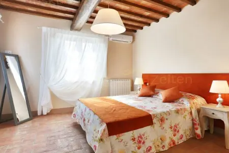 Maison avec piscine et oliviers près de Lucques, 9 personnes : photo 17