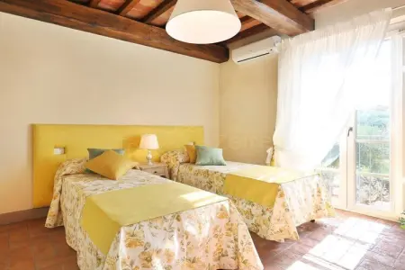 Maison avec piscine et oliviers près de Lucques, 9 personnes : photo 18