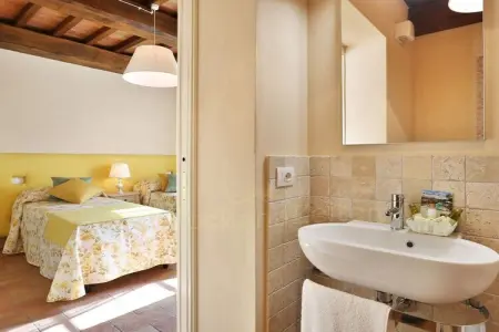Maison avec piscine et oliviers près de Lucques, 9 personnes : photo 20