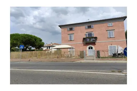 766496, Appartement avec piscine à Vada : photo 2