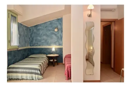 Appartement 2 pièces en bord de mer à San Vincenzo, 6 personnes : photo 15