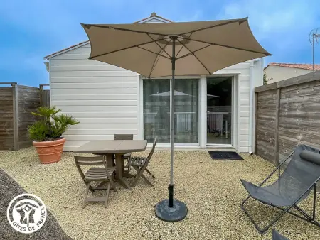 Gîte 2 pers. près de l'océan à Talmont-Saint-Hilaire, jardin clos : photo 1