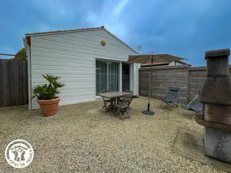 Gîte 2 pers. près de l'océan à Talmont-Saint-Hilaire, jardin clos : photo 18