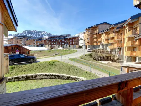 Duplex 70 m² rénové, pistes à 100 m, Plagne Villages : photo 3