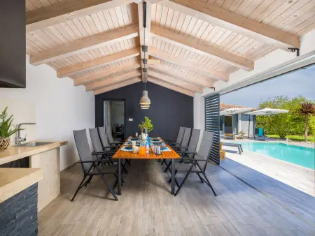 Villa Irena à Barban : 4 chambres, piscine privée et terrain clos en Istrie : photo 2