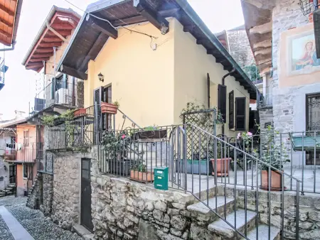 Maison Santa Lucia à Mergozzo, à 90 m du lac Maggiore : photo 3