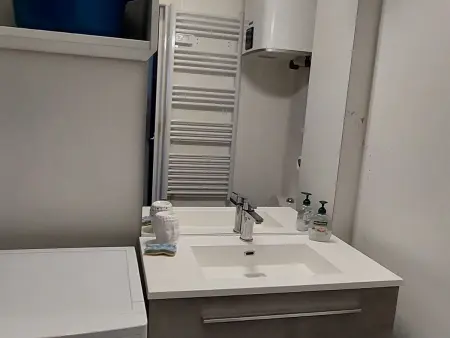Studio moderne, animaux admis - 4 pers., Appartement 4 personnes à Besse et Saint Anastaise Super Besse : photo 13