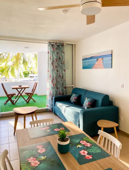 Appartement Sainte-Anne 47 m² terrasse, Appartement 4 personnes à Sainte Anne : photo 1
