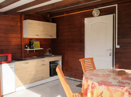 Studio avec piscine privée et clim à Capesterre-de-Marie-Galante : photo 9