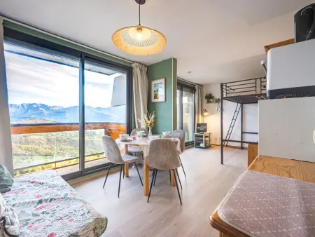 Studio alcôve vue vallée, double balcon, pistes à 100 m - Le Corbier : photo 1