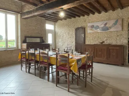 Gîte Maison de charme à La Chapelle-Montligeon, 10 pers., animaux OK : photo 7