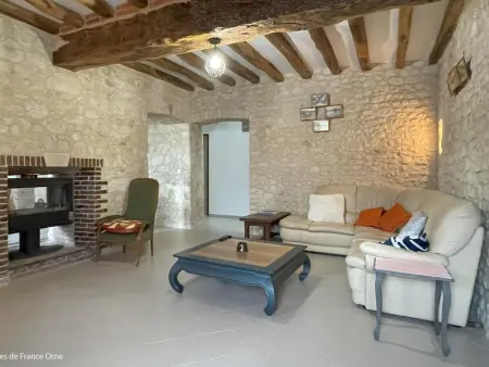 Gîte Maison de charme à La Chapelle-Montligeon, 10 pers., animaux OK : photo 8