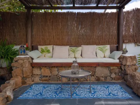 Maison de village avec jardin tropical privé et grill à Guatiza : photo 11