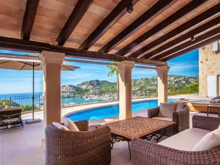 Villa Iris à Andratx : piscine privée, vue mer, 10 personnes : photo 1