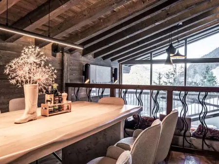 Chalet Bastidons aux Allues : piscine privée et 800 m² pour 12 : photo 9