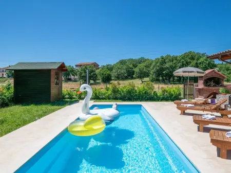 Maison Madonnina avec piscine privée à Manjadvorci, près de Pula : photo 2