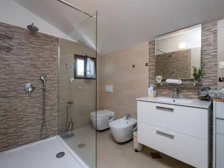 Maison Madonnina avec piscine privée à Manjadvorci, près de Pula : photo 24