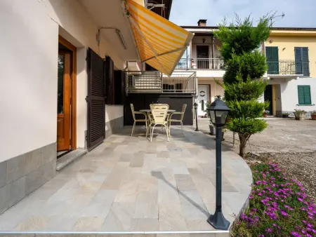 Nada, appartement avec jardin et vue à Neive, Italie : photo 18