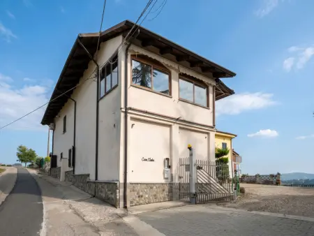 Nada, appartement avec jardin et vue à Neive, Italie : photo 22