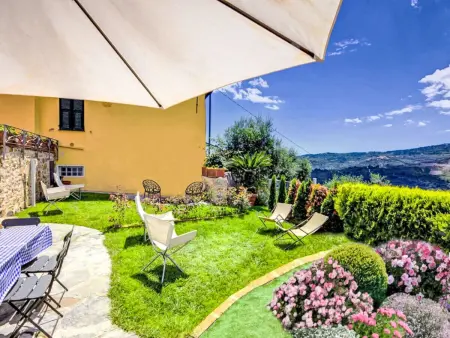 Appartement Piazzetta avec terrasse vue montagnes, San Lorenzo al Mare : photo 8