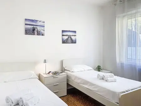 Carla : appartement 4 pièces à Domaso, jardin et vue montagnes : photo 16