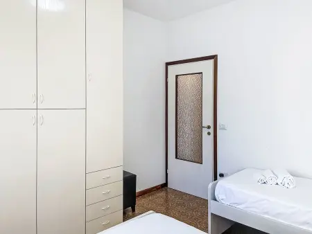 Carla : appartement 4 pièces à Domaso, jardin et vue montagnes : photo 19