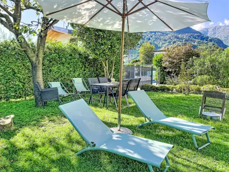 Carla : appartement 4 pièces à Domaso, jardin et vue montagnes : photo 22