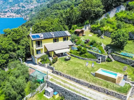 Glicine, appartement avec vue lac et montagnes à Varenna : photo 9