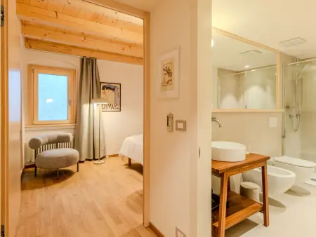 Casa al Faggio 2 : appartement rénové au cœur de Riva del Garda : photo 5