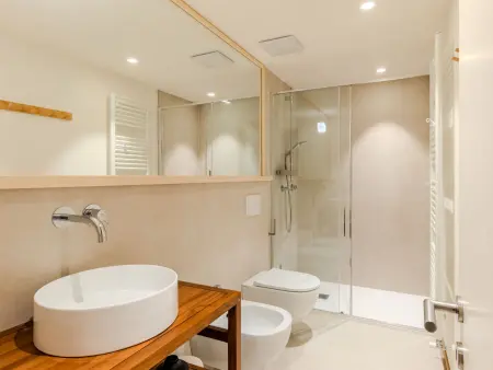 Casa al Faggio 3 : appartement rénové au cœur de Riva del Garda : photo 5