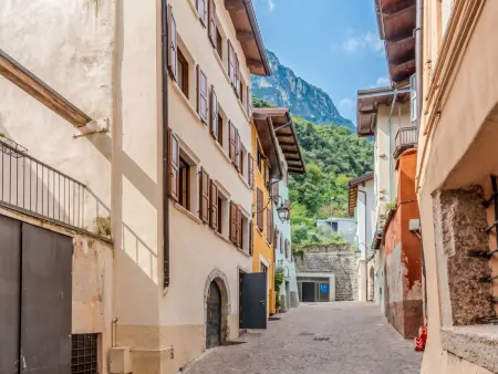 Casa al Faggio 3 : appartement rénové au cœur de Riva del Garda : photo 25