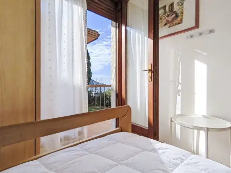 Lago, appartement 3 pièces avec terrasse et vue lac à Brenzone : photo 12