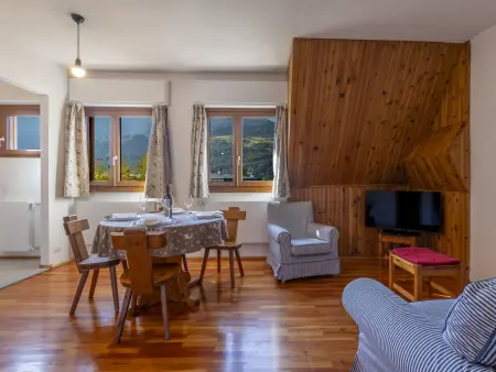 Appartement Le Betulle, 66 m², vue montagnes à Bormio : photo 1