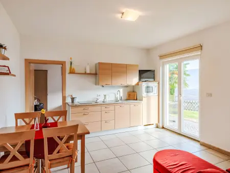 Grabmayrhof : ancienne ferme avec balcon et vue sur les montagnes à Aldein : photo 2