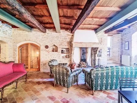 Dimora Castello, appartement 239 m² au cœur de Santa Vittoria in Matenano : photo 16
