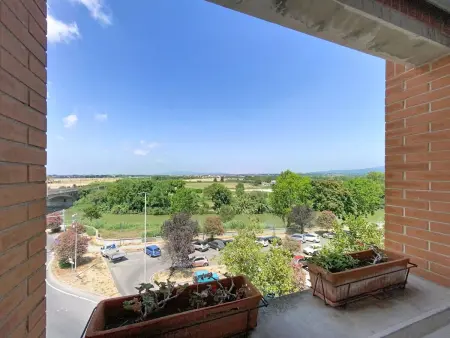 Appartement Intown à Cecina : 100 m², balcon et vue sur la mer : photo 2