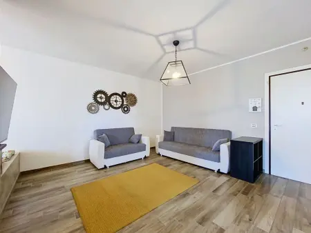 Appartement Intown à Cecina : 100 m², balcon et vue sur la mer : photo 10