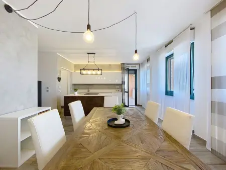Appartement Intown à Cecina : 100 m², balcon et vue sur la mer : photo 11