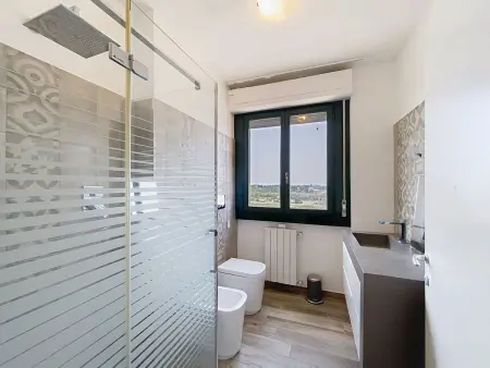 Appartement Intown à Cecina : 100 m², balcon et vue sur la mer : photo 18
