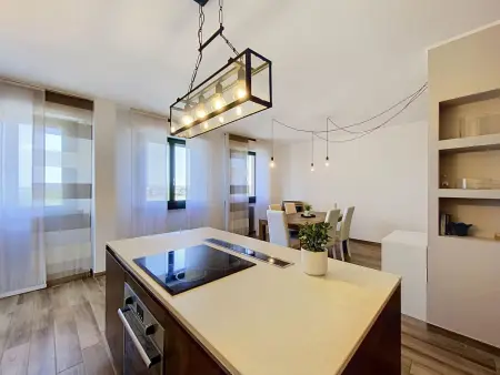 Appartement Intown à Cecina : 100 m², balcon et vue sur la mer : photo 35